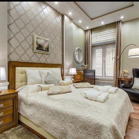 Downtown Royal De Lux Apartment Budapest Exterior photo