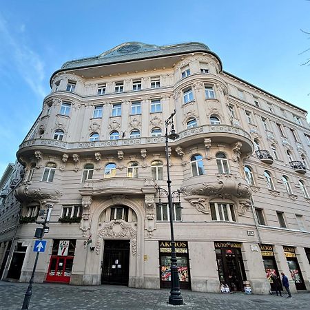 Downtown Royal De Lux Apartment Budapest Exterior photo